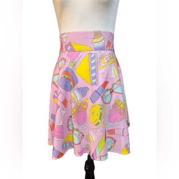 🍦💄Retrolicious Flair Mini Skirt 🍔🕶️ - Picture 1 of 4